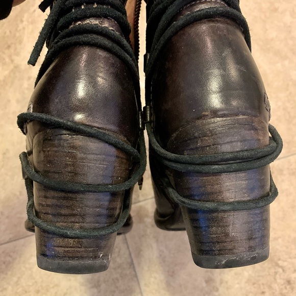 💰SOLD💰 🖤Bed Stu Blaire graphito boots🖤 - Picture 5 of 8